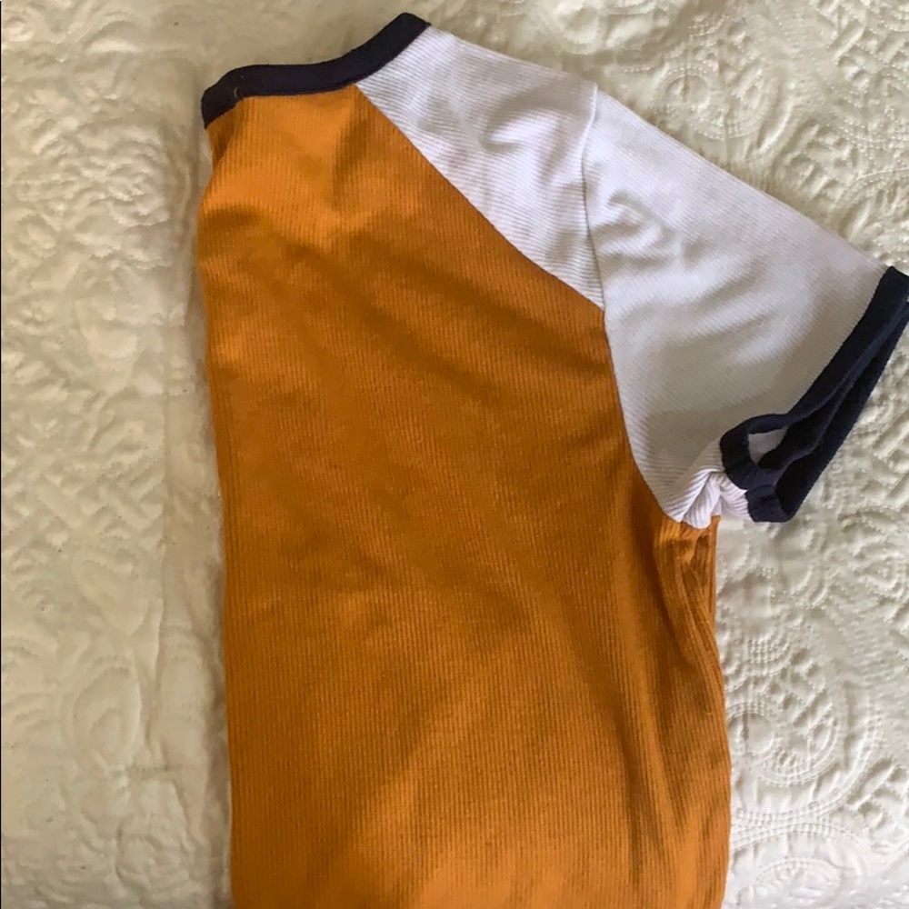 Belly shirt